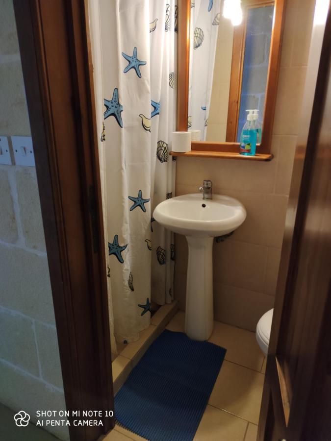 Seafront Two Bedroomed Apartment In Marsalforn Buitenkant foto