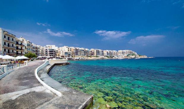 Seafront Two Bedroomed Apartment In Marsalforn Buitenkant foto